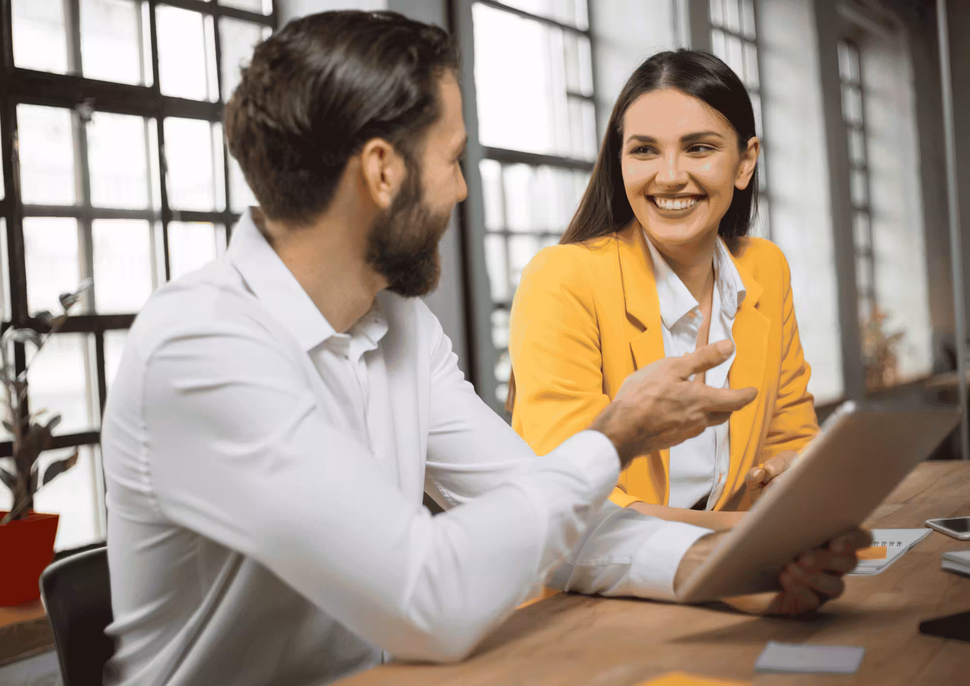 Guide image for The complete guide to workforce enablement